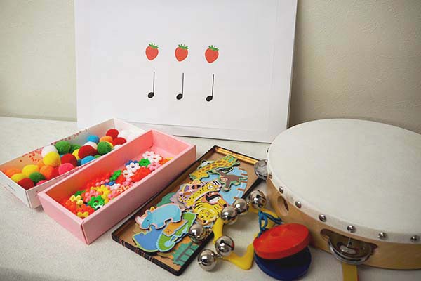 タンバリンとカスタネット